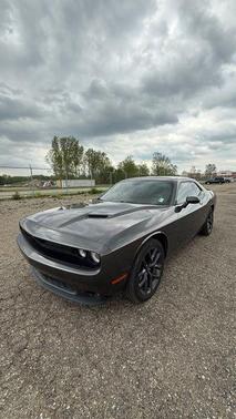 Granite Pearlcoat 2021 Dodge Challenger SXT