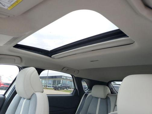 Snowflake White Pearl Mica 2026 Mazda CX-30 2.5 Turbo