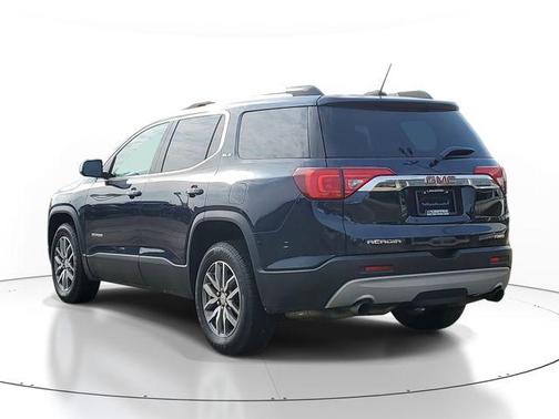 2017 GMC Acadia SLE-2