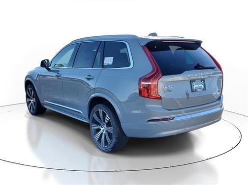2025 Volvo XC90 Plug-In Hybrid T8 Plus 7-Seater