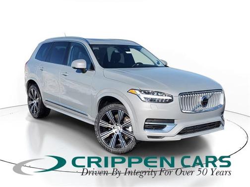 2025 Volvo XC90 Plug-In Hybrid T8 Plus 7-Seater