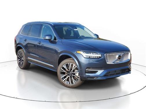 2025 Volvo XC90 Plug-In Hybrid Plus