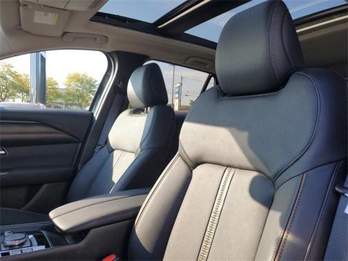 2025 Mazda CX-50 Hybrid Premium Plus Package