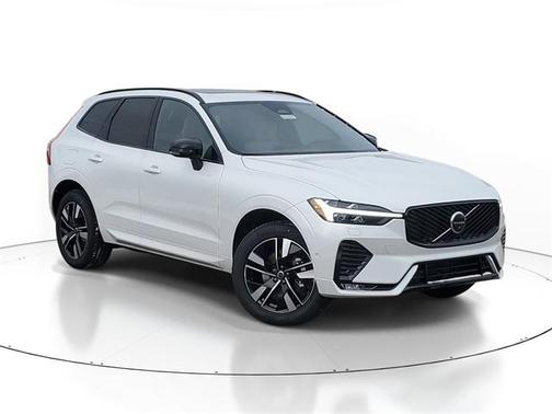 2026 Volvo XC60 B5 Plus