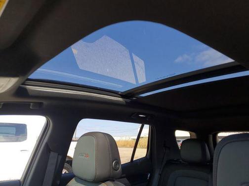 Ebony Twilight Metallic 2026 GMC Terrain AWD AT4