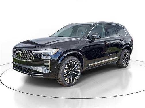 2026 Volvo XC90 B6 Plus 7-Seater