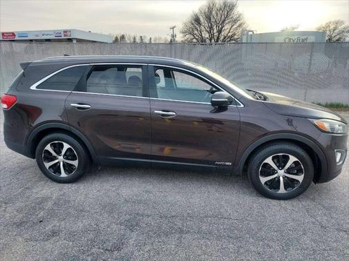 2016 Kia Sorento EX