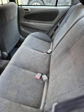 2001 Toyota Corolla LE