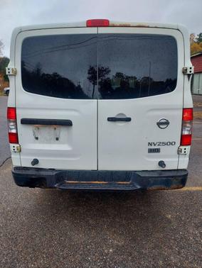 2014 Nissan NV Cargo NV2500 HD 4X2 3dr Cargo