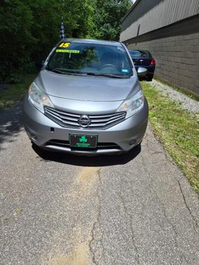 Magnetic Gray Metallic 2015 Nissan Versa Note SV