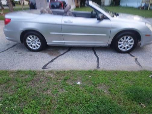 2008 Chrysler Sebring Base