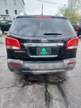 2011 Kia Sorento LX