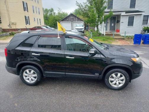2011 Kia Sorento LX