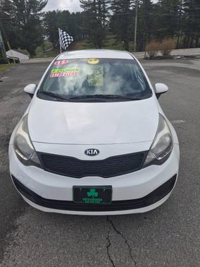 Clear White 2015 Kia Rio LX