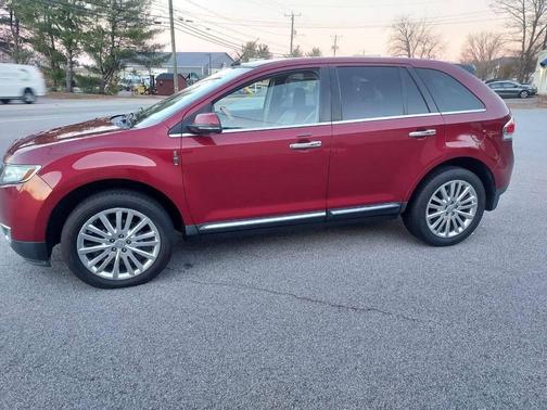 2013 Lincoln MKX Base