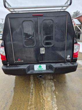 2017 Nissan Titan SV