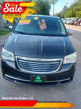 2012 Chrysler Town & Country Touring-L