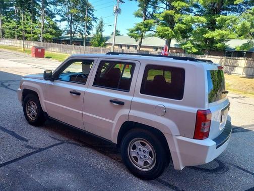 2010 Jeep Patriot Sport