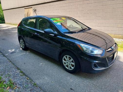 2013 Hyundai Accent GS