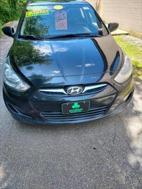 2013 Hyundai Accent GS