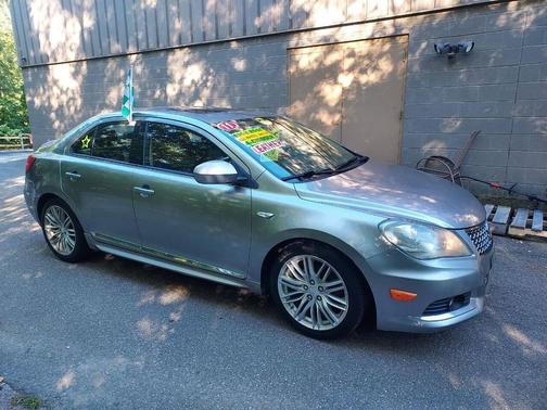 2011 Suzuki Kizashi Sport SLS