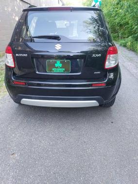 2012 Suzuki SX4 Tech Valu Pkg (NAV)