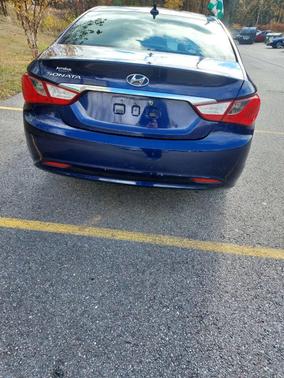 2012 Hyundai SONATA GLS
