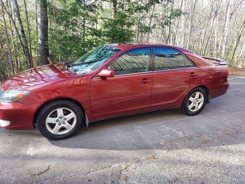 2003 Toyota Camry SE V6