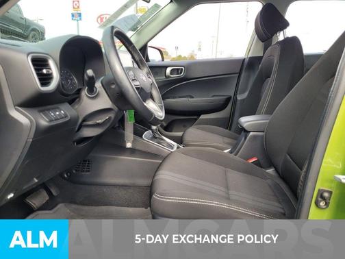 2021 Hyundai VENUE SEL