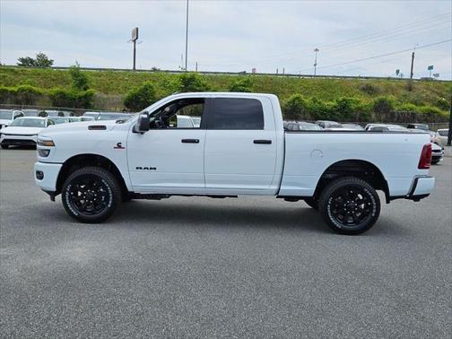 2025 RAM 2500 Big Horn Crew Cab 4x4 6'4' Box