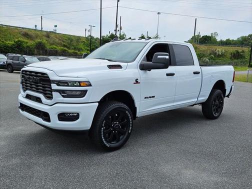 2025 RAM 2500 Big Horn Crew Cab 4x4 6'4' Box