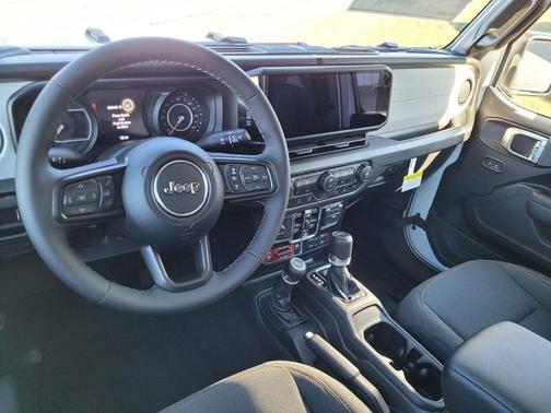 2026 Jeep Gladiator Willys 4x4