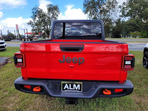 2025 Jeep Gladiator Mojave
