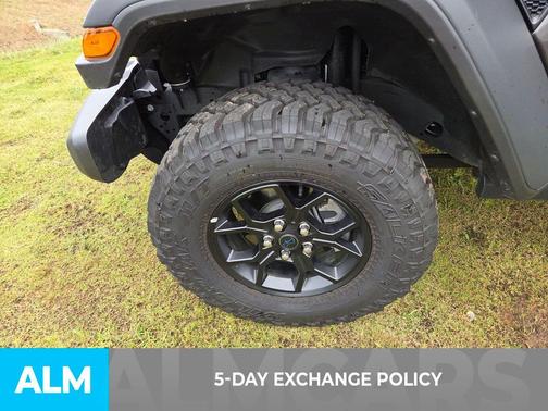 Granite Crystal Metallic Clearcoat 2025 Jeep Wrangler 4xe Willys