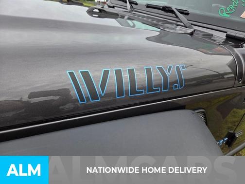 Granite Crystal Metallic Clearcoat 2025 Jeep Wrangler 4xe Willys