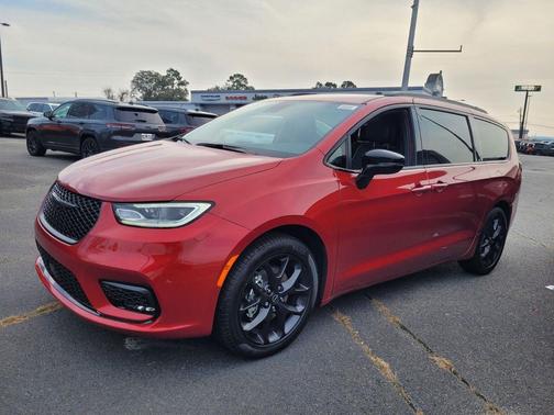 2026 Chrysler Pacifica Limited