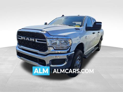 2024 RAM 2500 Tradesman Crew Cab 4x4 6'4' Box