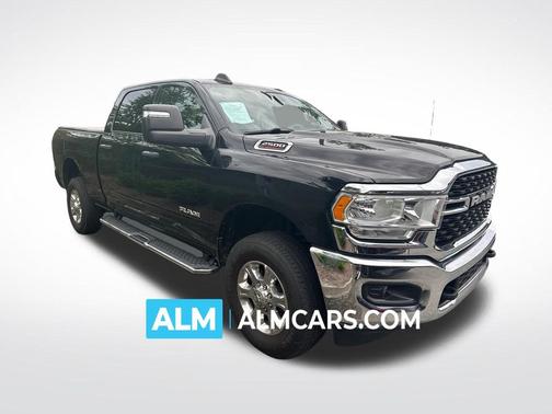 Diamond Black Crystal Pearlcoat 2024 RAM 2500 Big Horn Crew Cab 4x4 6'4' Box