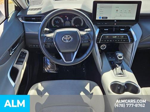 2024 Toyota Venza LE