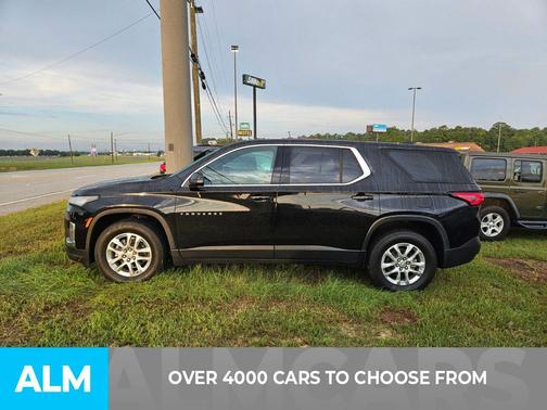2023 Chevrolet Traverse LS