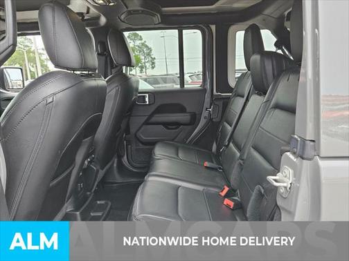 2023 Jeep Wrangler 4-Door Sahara Altitude