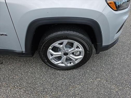 2025 Jeep Compass Sport