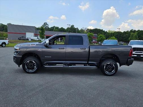 2025 RAM 2500 Laramie Crew Cab 4x4 6'4' Box
