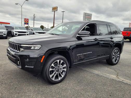 2025 Jeep Grand Cherokee Overland