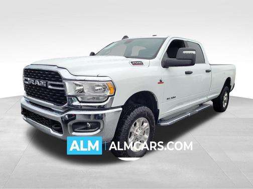 2024 RAM 2500 Big Horn Crew Cab 4x4 8' Box