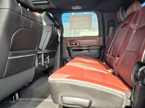 2026 RAM 2500 Limited Mega Cab 4x4 6'4' Box