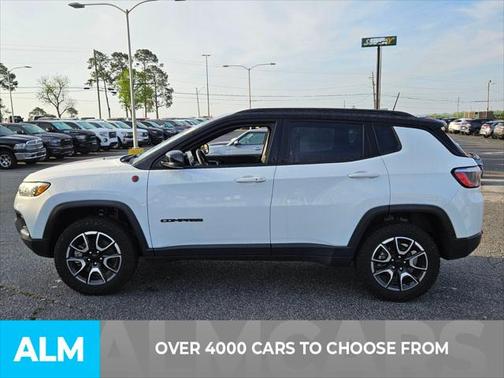 2024 Jeep Compass Trailhawk