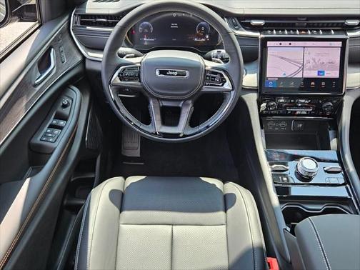 2025 Jeep Grand Cherokee L Overland
