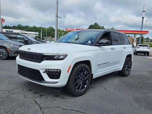 2025 Jeep Grand Cherokee Summit