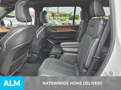 2023 Jeep Grand Cherokee L Summit Reserve
